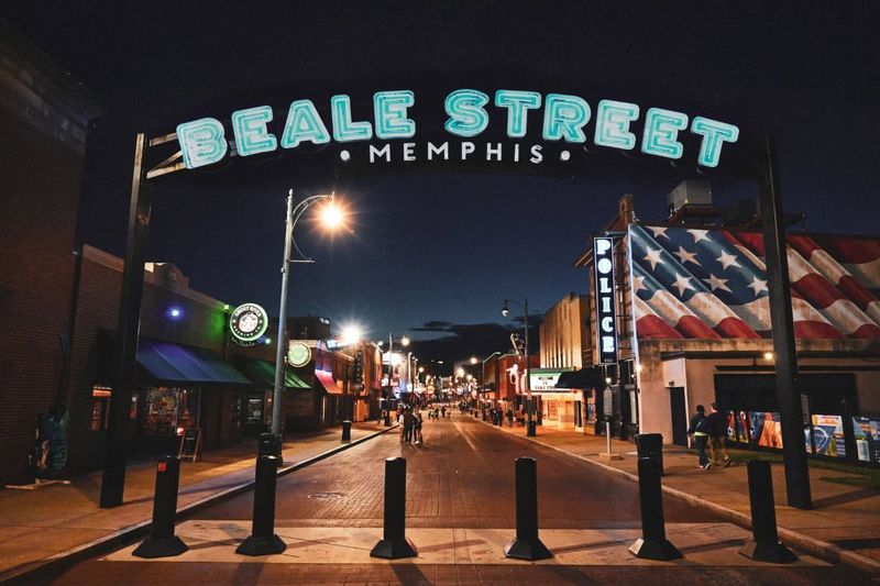 Beale Street, Memphis, USA