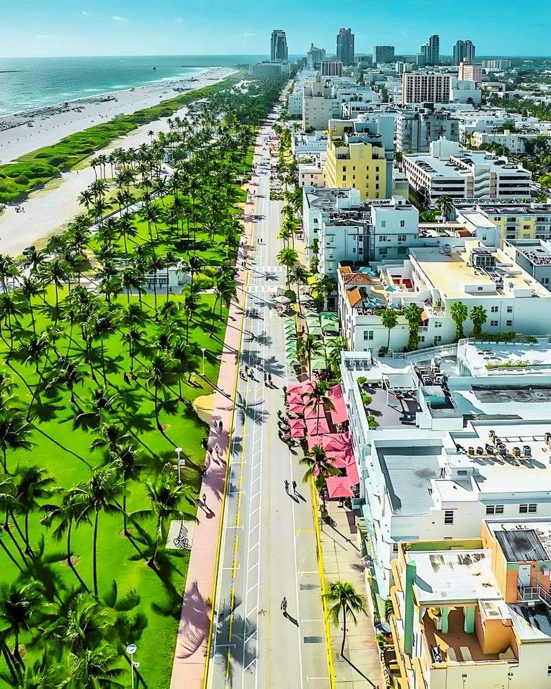 Ocean Drive, Miami, USA